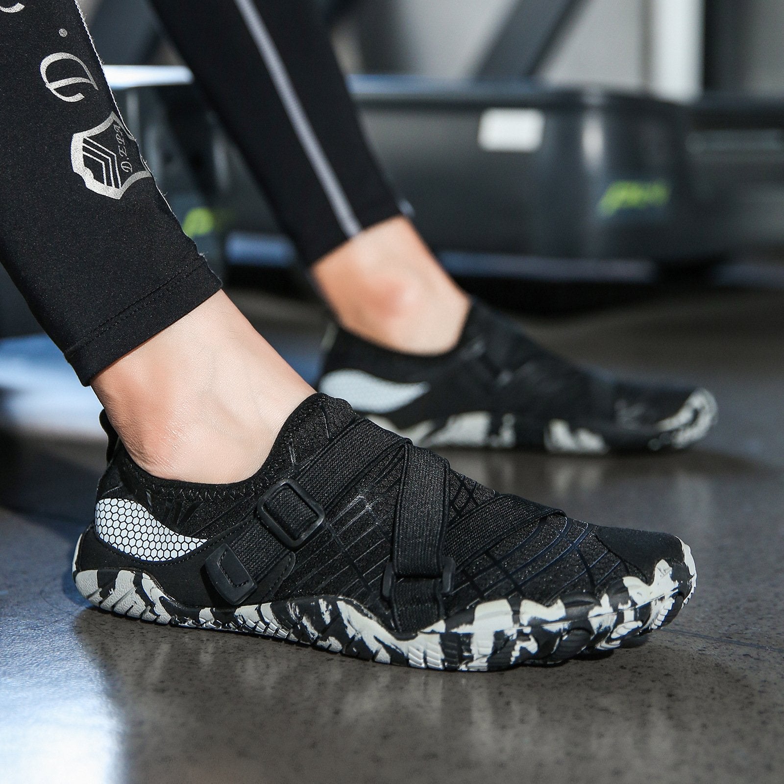 Five-Finger Outdoor Wading and Swimming Shoes
